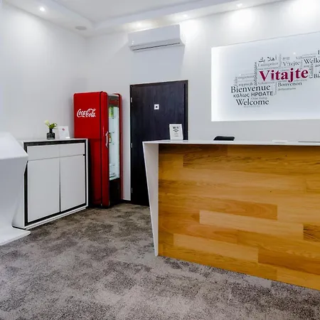 Princ Next To President Palace Διαμέρισμα