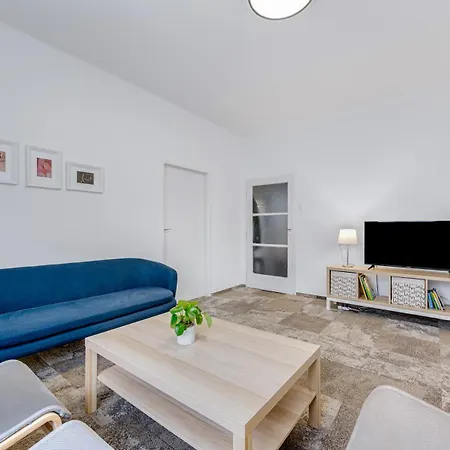 Princ Next To President Palace Διαμέρισμα Μπρατισλάβα